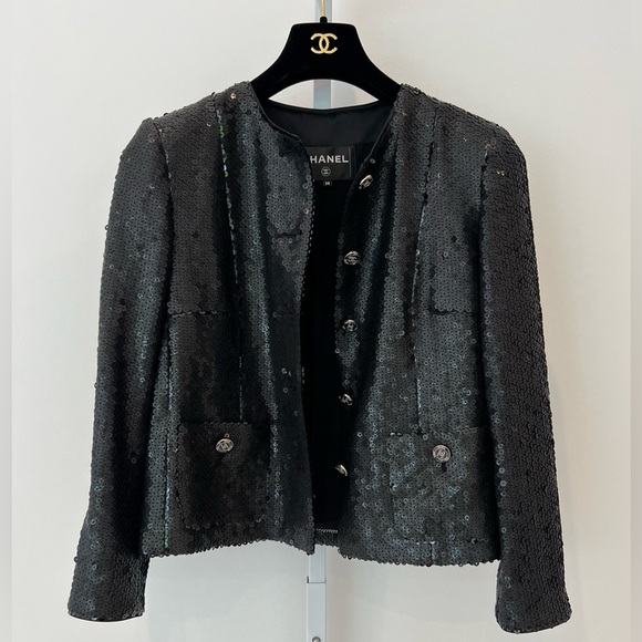 CHANEL 23C RESORT RUNWAY BLACK SEQUINS JACKET SIZE FR 38 / US 6 NWOTS! - Picture 6 of 17